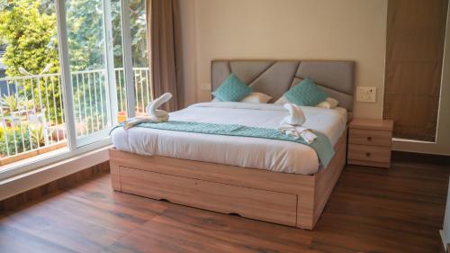 thavika silverwood residence yelagiri