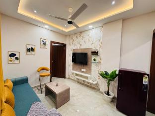 home escape 1bhk elite near mahalaxmi nagar