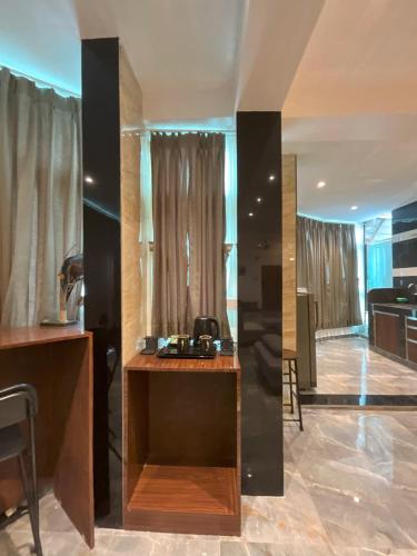 eleven views by fracspace