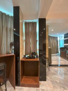 eleven views by fracspace