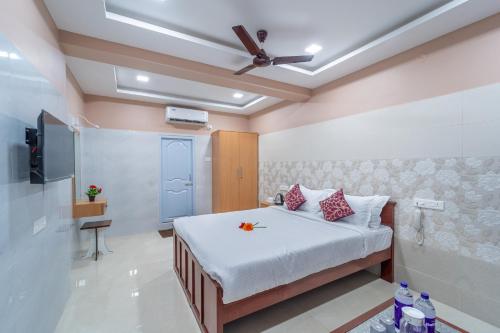 Sam Residency,,2 star