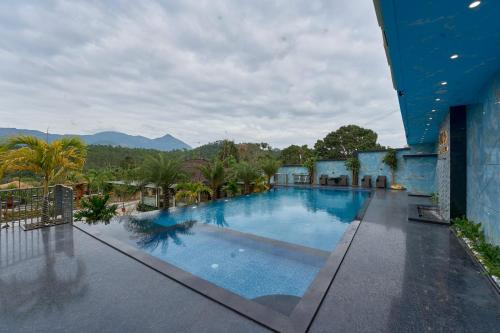 eve munnar luxury resort and spa