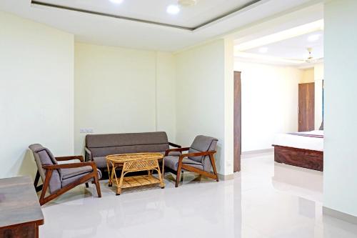 townhouse hotel classy stay