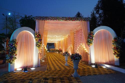 hotel shree krishna jungle resort