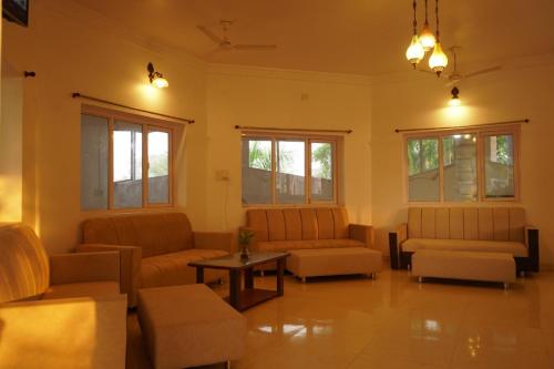 hotel shree krishna jungle resort