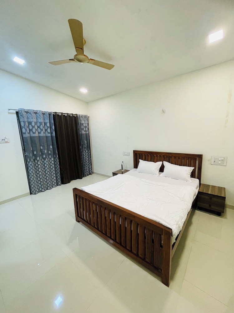 hotel sahyadri agro farm