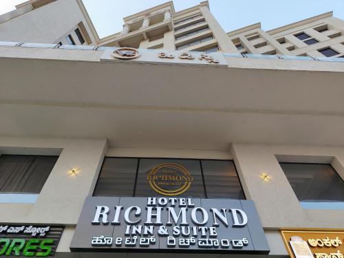 richmond inn and suites