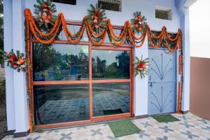 hotel o aashiyana hotel and restaurant