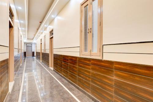 super hotel o bal gopal