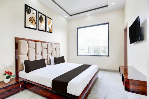 super hotel o bal gopal