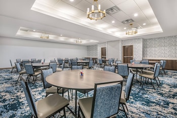 cambria hotel tampa brandon