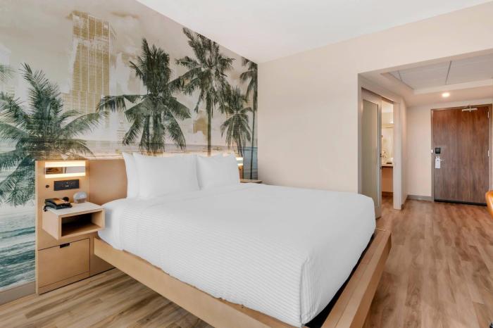 cambria hotel tampa brandon