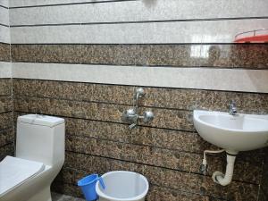 nks service apartment