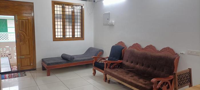 nks service apartment