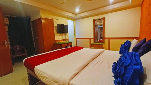 Sri Krishna Lodge,,3 star