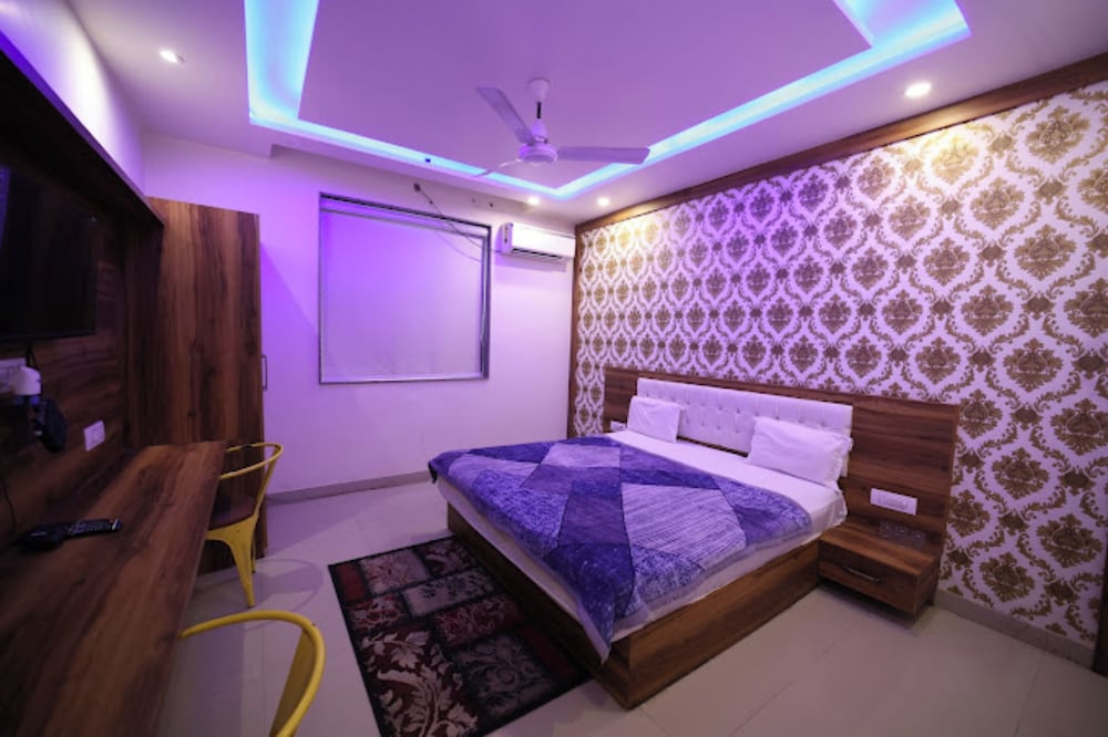 hotel shree ji inn