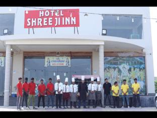 Hotel Shree Ji Inn,,2 star