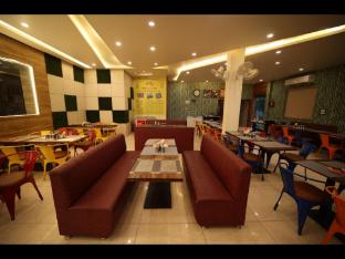 Hotel Shree Ji Inn,,2 star