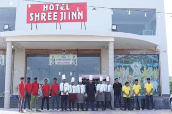 hotel shree ji inn