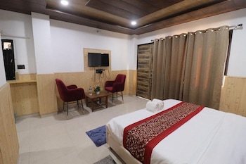 yashvi paradise shimla