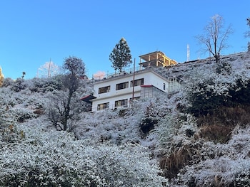 yashvi paradise shimla