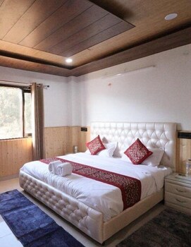 yashvi paradise shimla