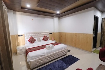 yashvi paradise shimla