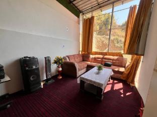 yashvi paradise shimla