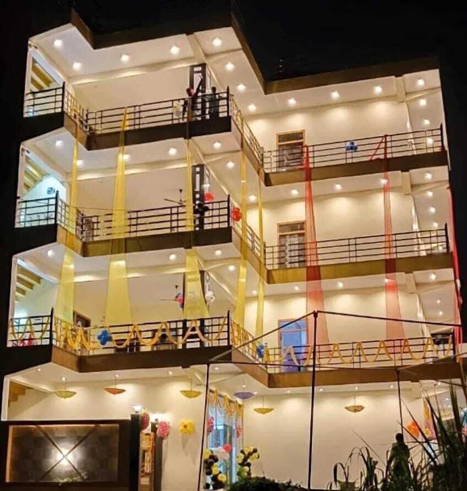 hotel awadh by khwahish hospitality