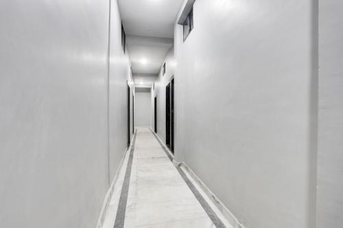 super hotel o paradise inn