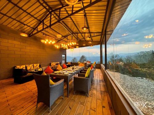 anupraas resort