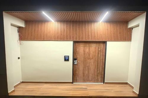 Mirror Hotels & Resorts,,0 star