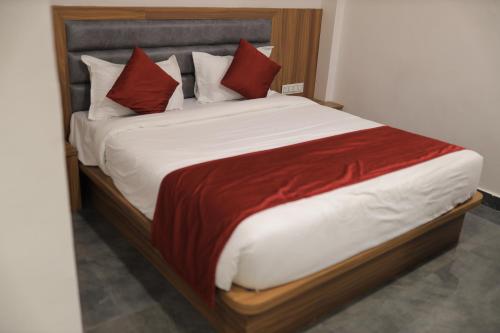 hotel maruti r