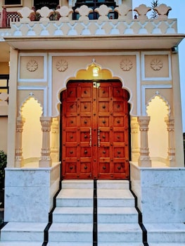 haveli dhandhupura