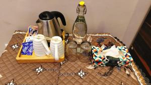 lill sparrow by the verdant escapes