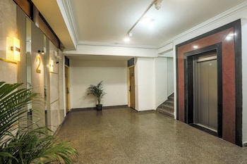 hotel emerald suites and banquet