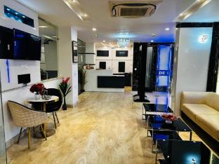 Hotel The Clark,,4 star