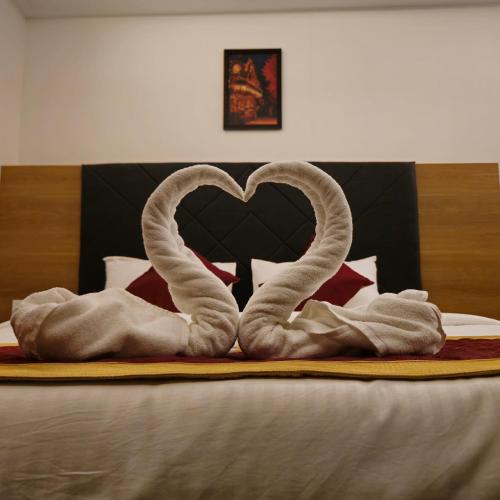 Shreem Sesha Sai Residency,,5 star