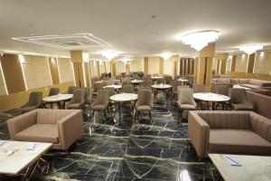the altruist hotel sec 57