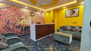 Kaushiki Garden,,3 star