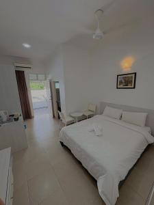 ulek cottage