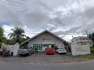 ulek cottage