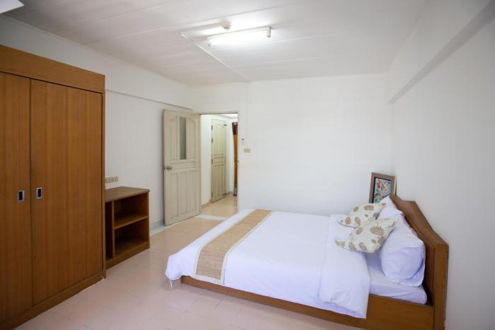 d haus ngamwongwan residence