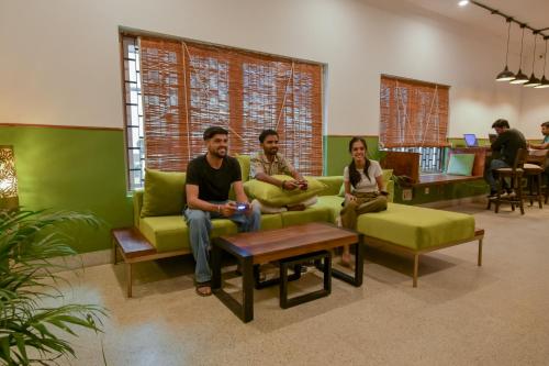 snore summore hostel in koramangala