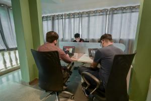 snore summore hostel in koramangala