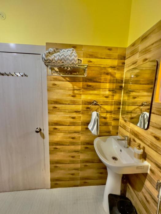 three little birds homestay