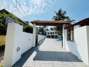 Aagneyam Guest House,,3 star