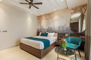 hotel royal bagh opposite city park