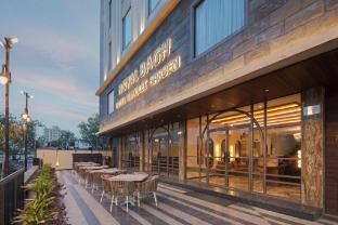 hotel royal bagh opposite city park