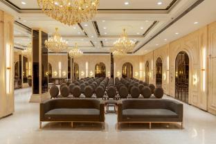 hotel royal bagh opposite city park